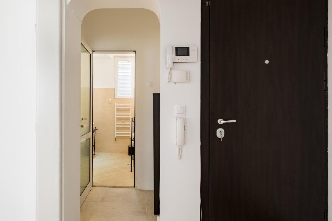 Spacious 3 Bedroom Home In Sofia'S Top Center ภายนอก รูปภาพ